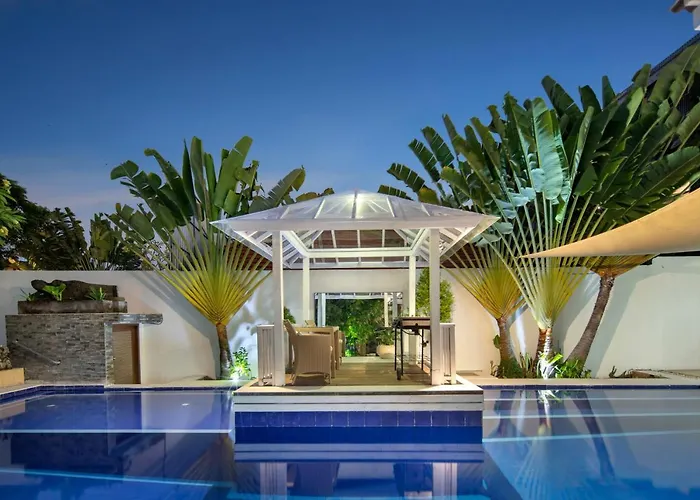 3br Private Pool , Short Walk To The * Canggu (Bali)